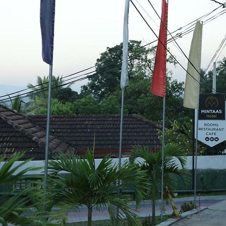 Aria Hills Boutique Hotel แคนดี้ ภายนอก รูปภาพ