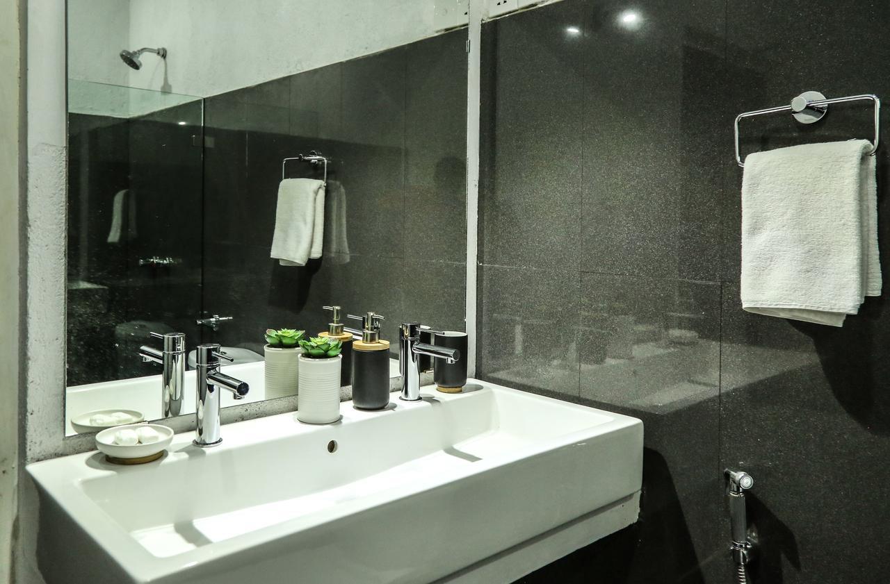Aria Hills Boutique Hotel แคนดี้ ภายนอก รูปภาพ