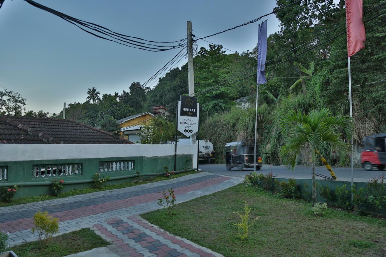Aria Hills Boutique Hotel แคนดี้ ภายนอก รูปภาพ